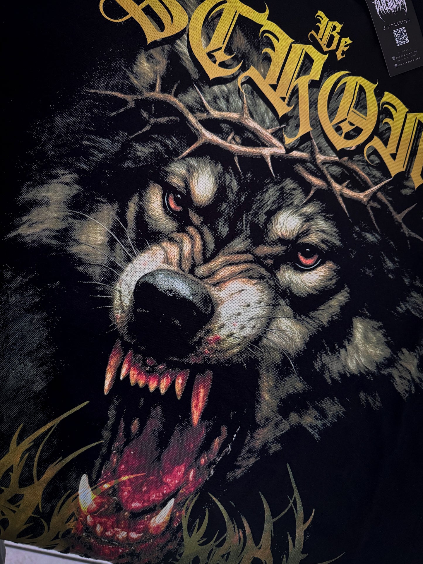 BE STRONG/ WOLF